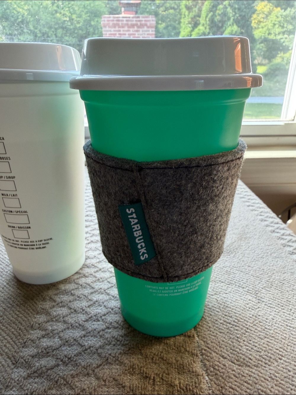 Two Starbucks Floral Reusable Cups & reusable gray felt cup sleeve Environment - Picture 4 of 5